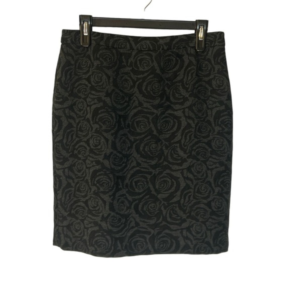 Ann Taylor LOFT Pencil Skirt Rose Print‎ Career Wear Black Size 8